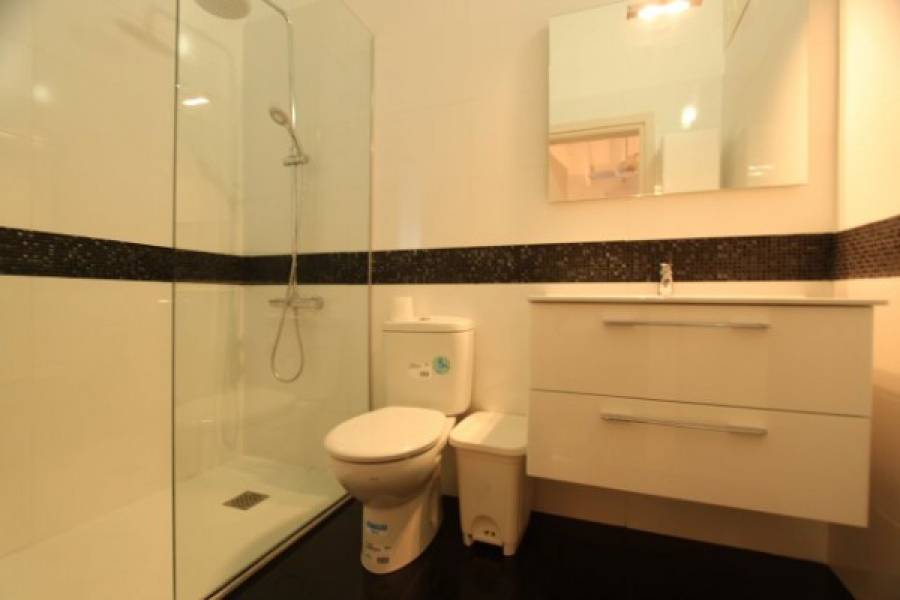 Mediterranean villa with flat plot close to Moraira centre