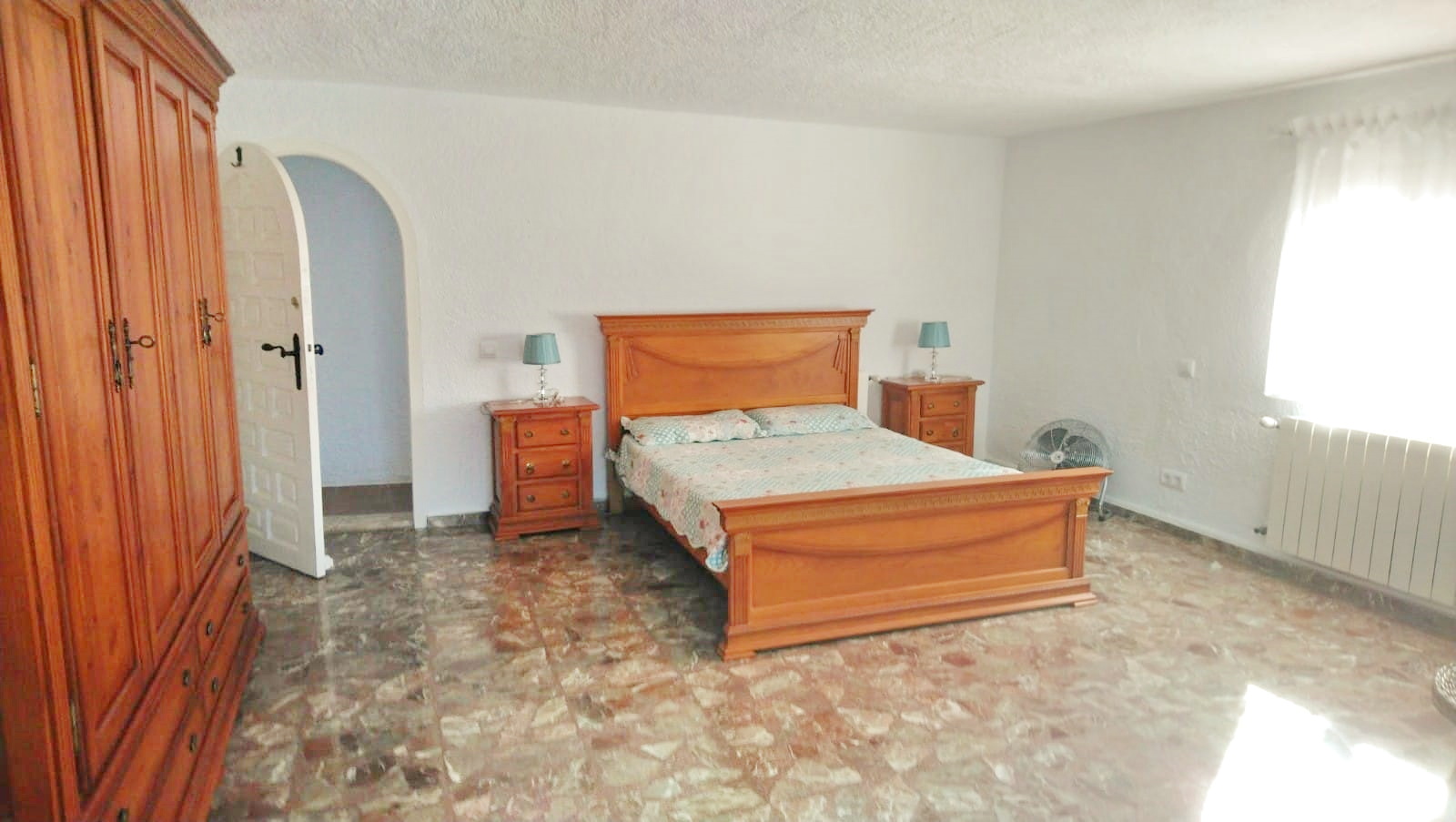 Mediterranean villa with flat plot close to Moraira centre