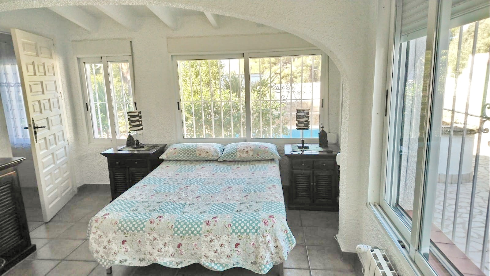 Mediterranean villa with flat plot close to Moraira centre