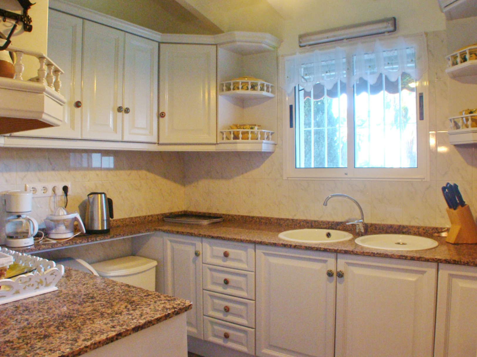Mediterranean villa with flat plot close to Moraira centre