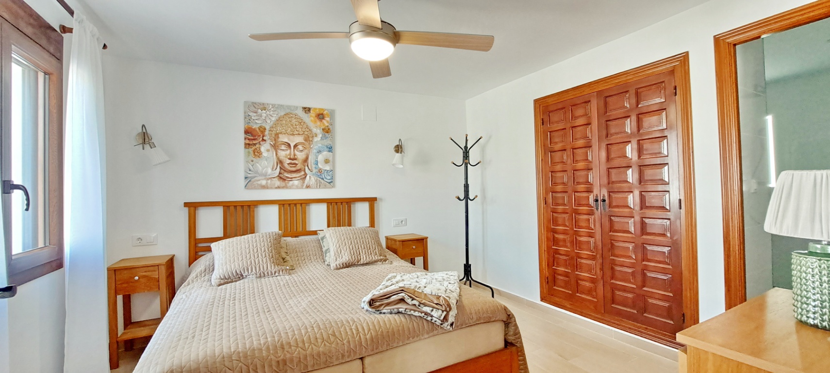 Recently renovated villa near the center