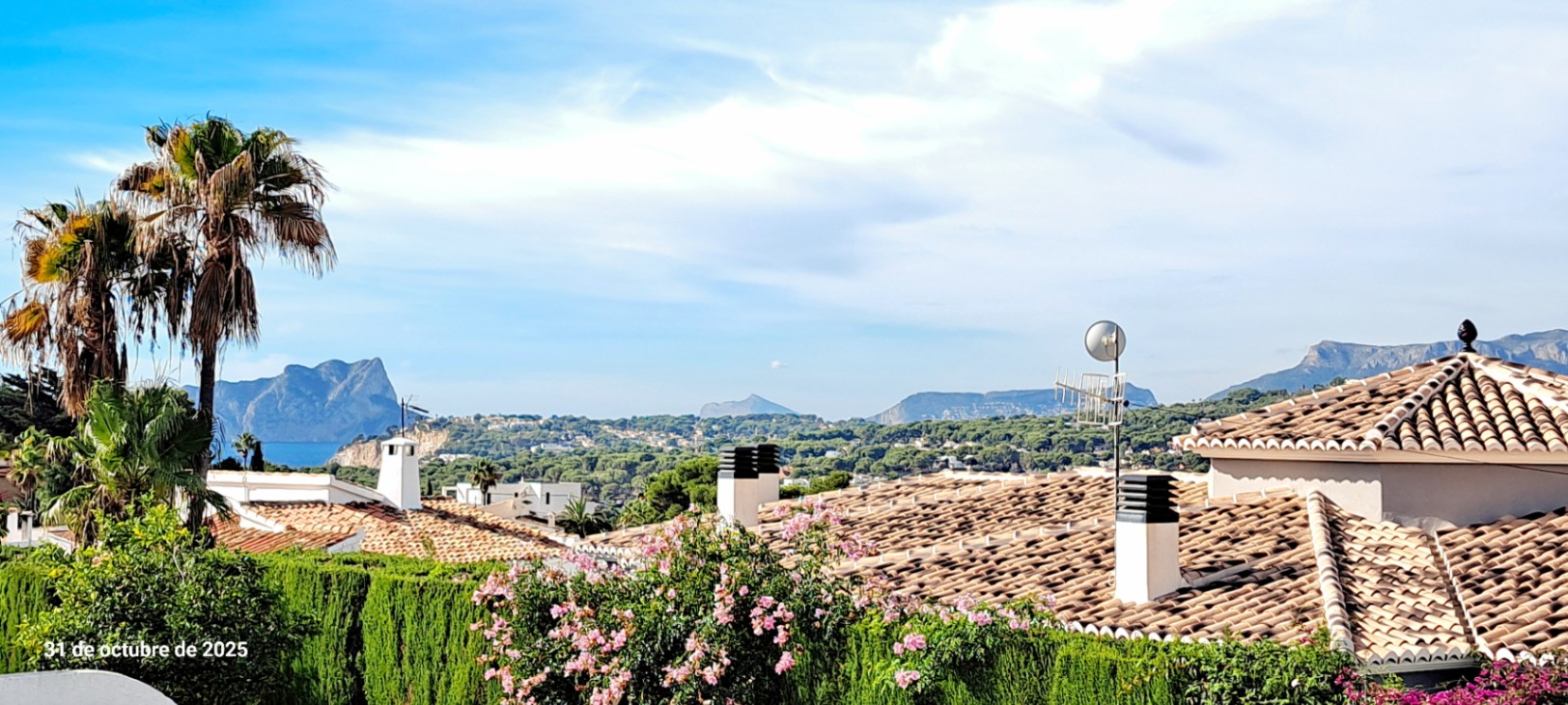 Recently renovated villa near the center