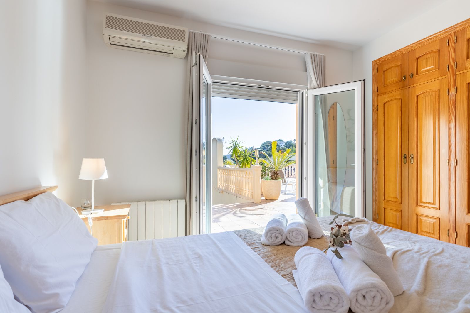 Luxury villa in Moraira – Prime location close to the sea