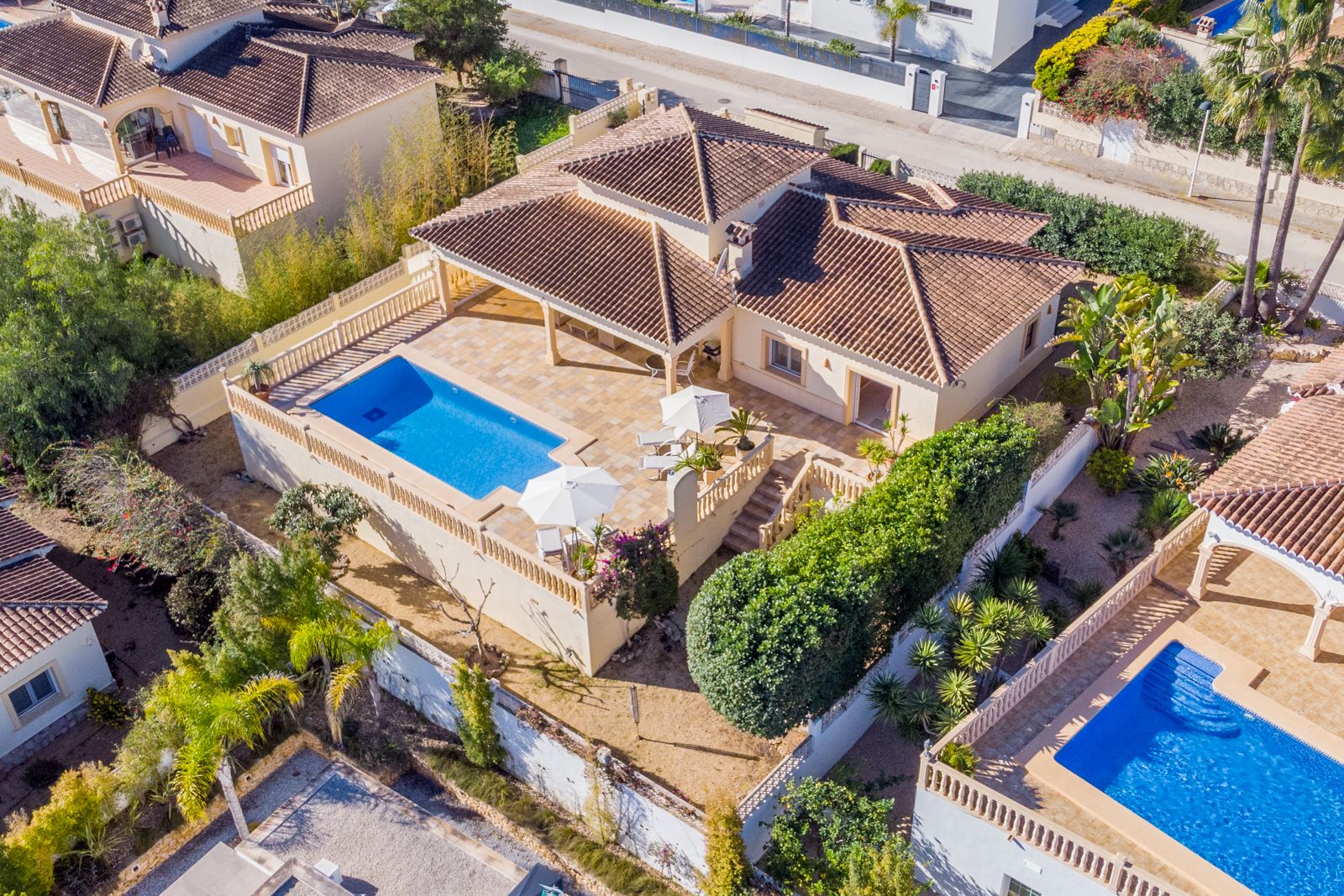 Luxury villa in Moraira – Prime location close to the sea