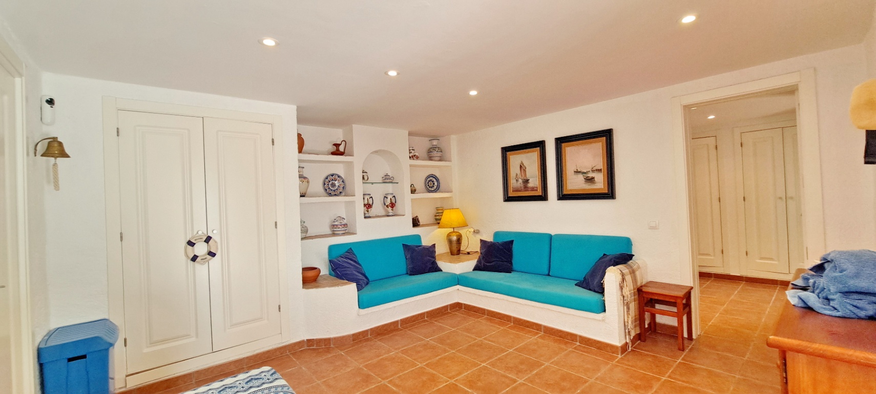 Charming villa near the center of Moraira